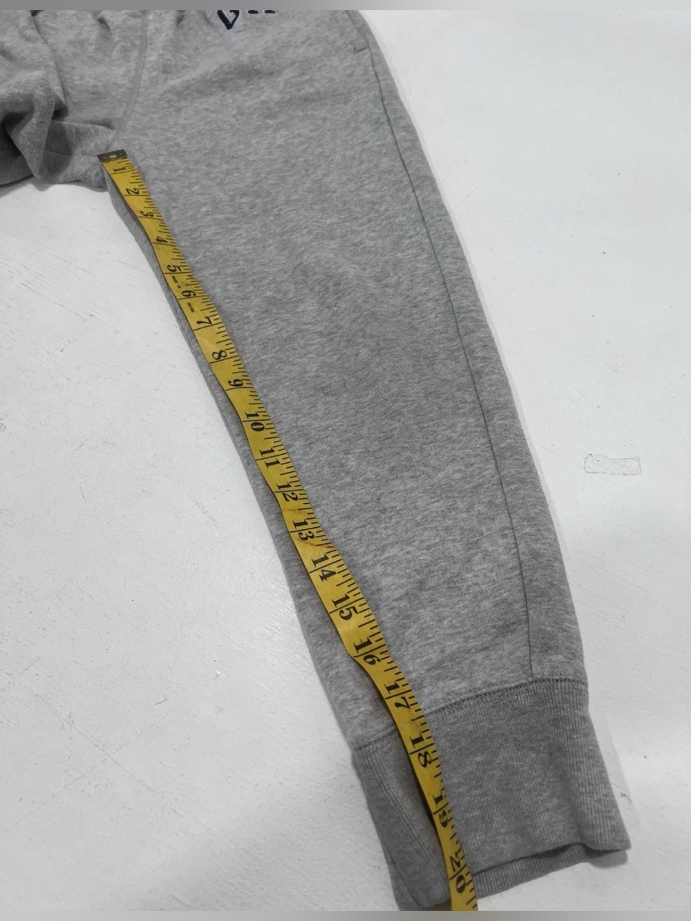 GAP Kids Boys Joggers Fleece Grey Comfort Sweatpants Size M - Picture 10 of 10